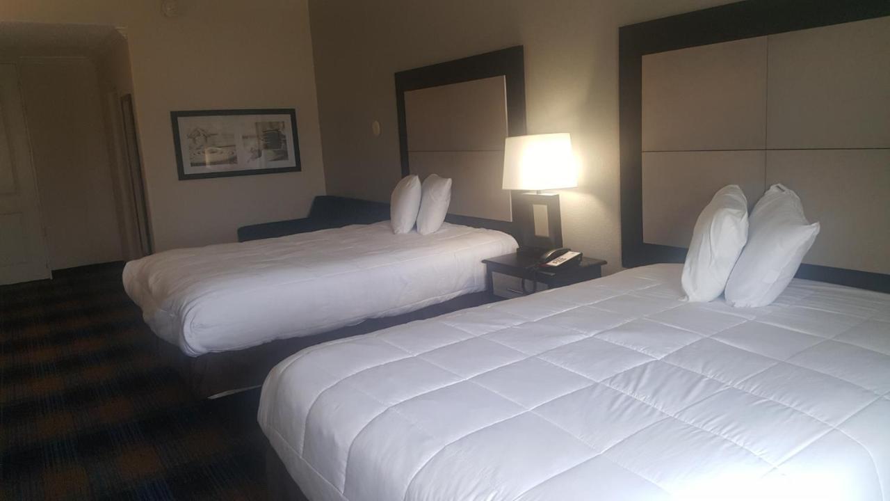 Regency Inn & Suites Pensacola Luaran gambar