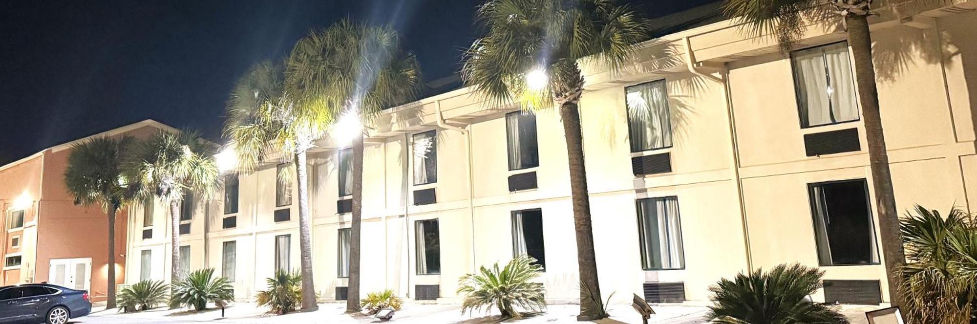Regency Inn & Suites Pensacola Luaran gambar
